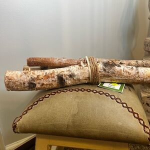 Wilson Rustic Birch Log Bundle with Green Accent